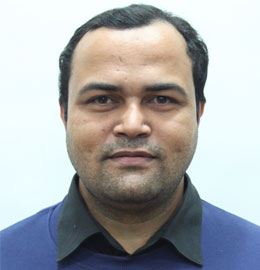 Dr Som Dutt